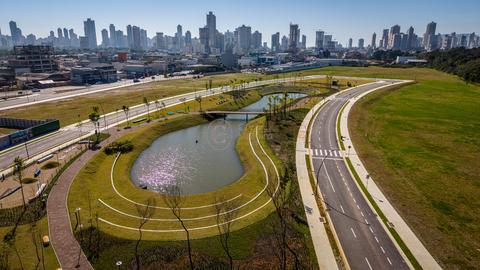 Terreno a 250m do Parque e próximo do Colégio Bom Jesus!
