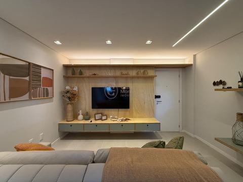 Apartamento mobiliado com 3 dormitórios à 250m do mar!